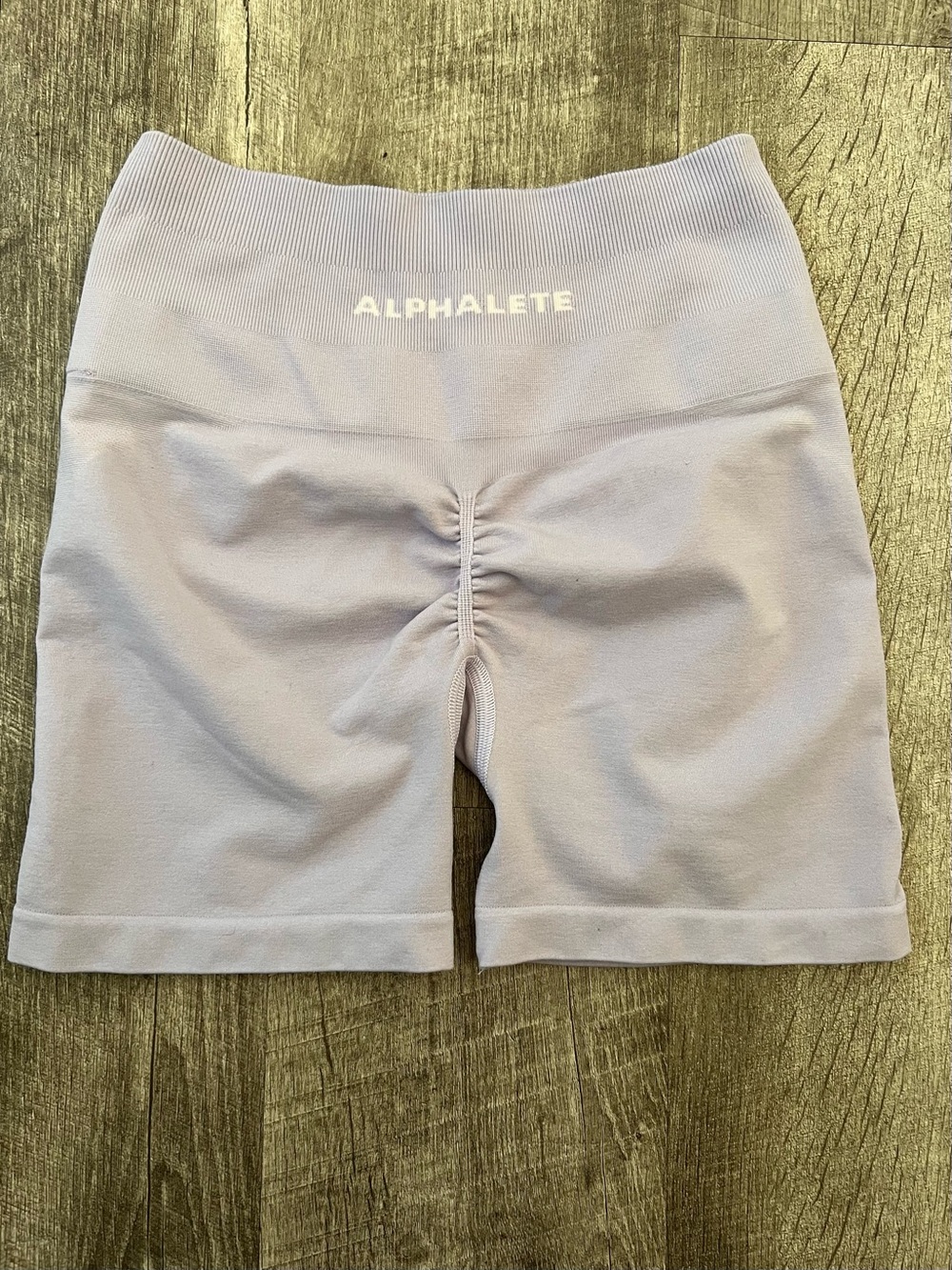 Alphalete Amplify Lavender Seamless Scrunch Bike Shorts